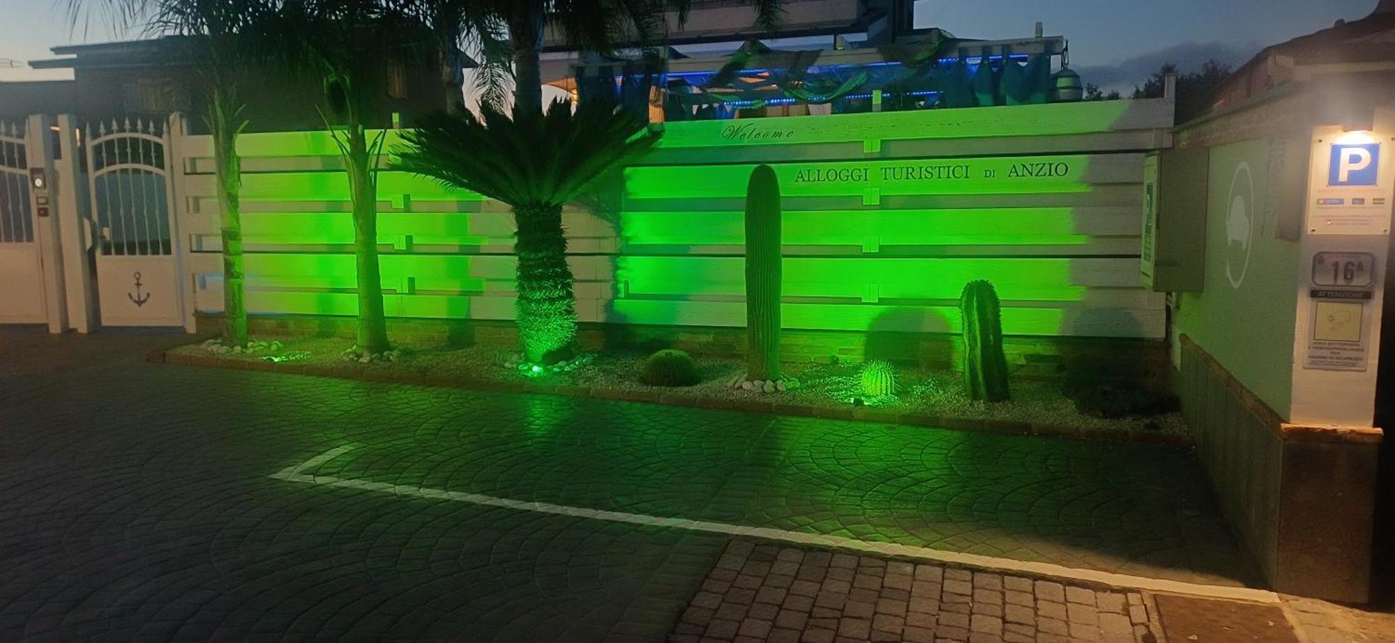 Alloggi Turistici Con Piscina Palestra Jacuzzi Sauna Anzio Exterior photo